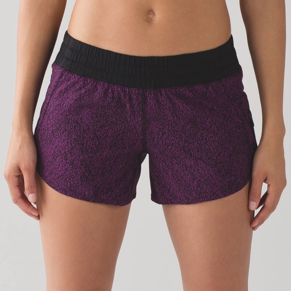 Lululemon Tracker Short Sz 6